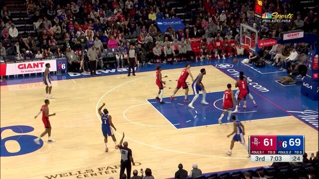 就这种防守分明就是送分 哈登远距离三分手起刀落