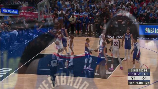 攻你个出其不意！威少一个箭步突击强打2+1