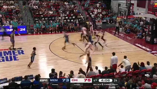 NBA夏季联赛：灰熊vs公牛第4节英文原声回放