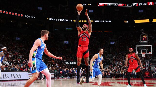 特伦特vs雄鹿集锦 全场23分命中4记三分主场战胜雄鹿