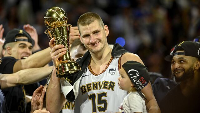 掘金总决赛夺冠之路：约基奇和穆雷历史首次总决赛同场30+三双 掘金夺队史首冠