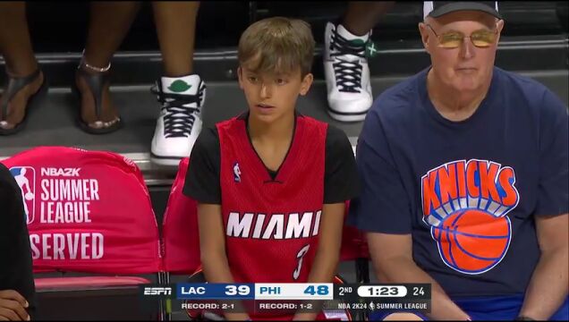 快船vs76人第2节英文原声回放