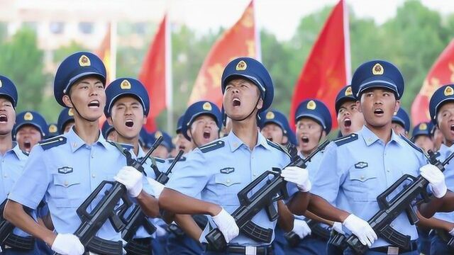 滨州职业学院上演“沙场秋点兵”