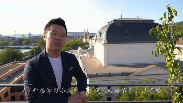 王晓明:一个获得卡拉扬国际基金会终身荣誉音乐家称号的小提琴家