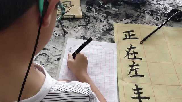 学习4个月书法的小学生,来看看这字怎么样,还有其他学生的画