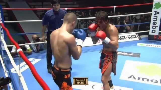 K1天王巅峰对决:安迪苏瓦vs 铁拳克劳斯