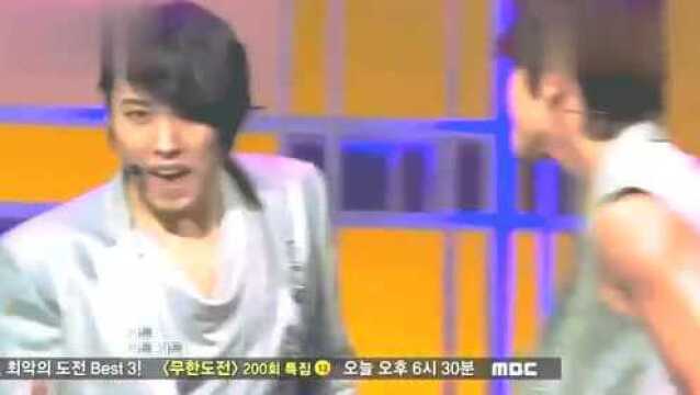 SuperJunior神曲《美人啊》现场版,舞蹈太帅了,一个个魅力四射