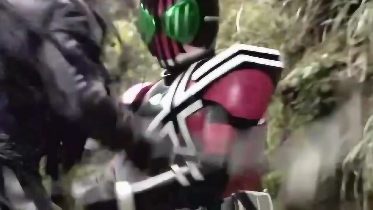 假面骑士decade王小明1v2轻松解决古朗基主角光环就是不一样