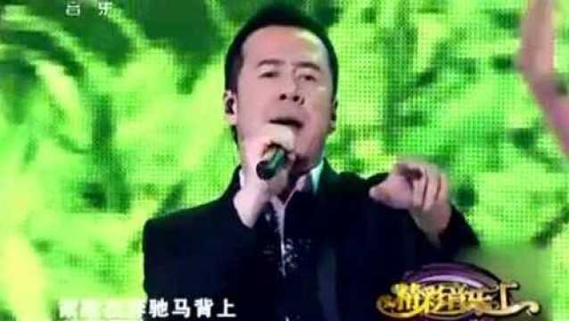 杨坤一首《牧马人》自驾旅游时必听的歌曲