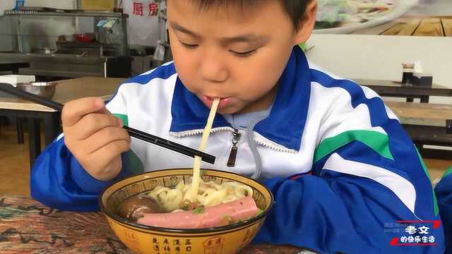 农村生活:正宗大同刀削面,香而不腻越嚼越香