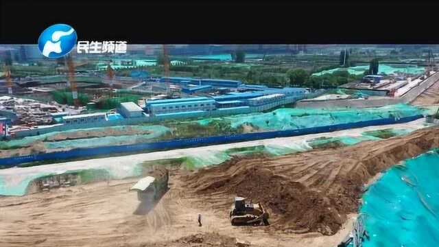 曝光!郑东新区一建筑工地尘土满天飞