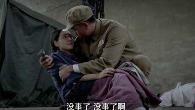 三八线:战士关键时刻挺身而出,上演英雄救美,瞬间俘获姑娘的芳心!