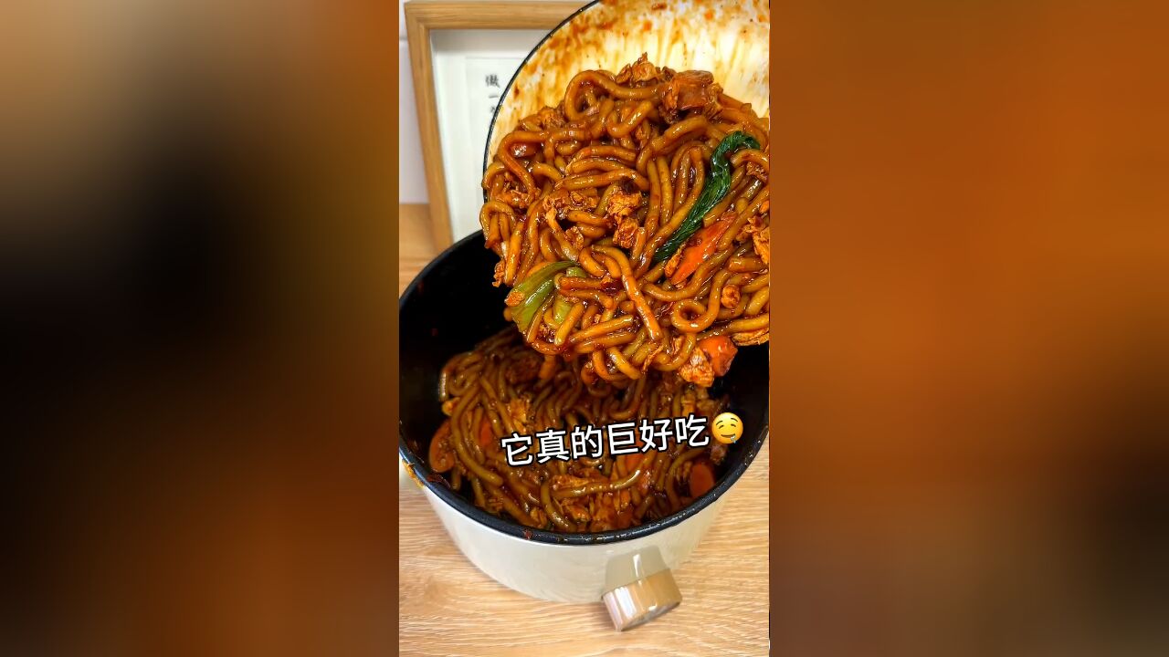 土豆粉没有人不爱吧,这样做保准你一吃一个不吱声