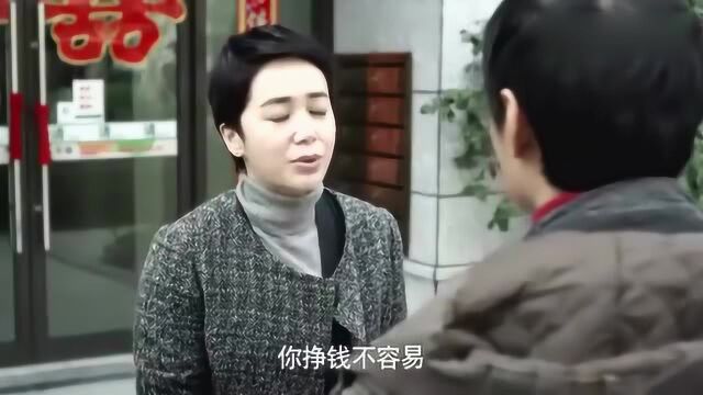 企业破产发不了工资,以为员工来肇事,哪料是来送钱