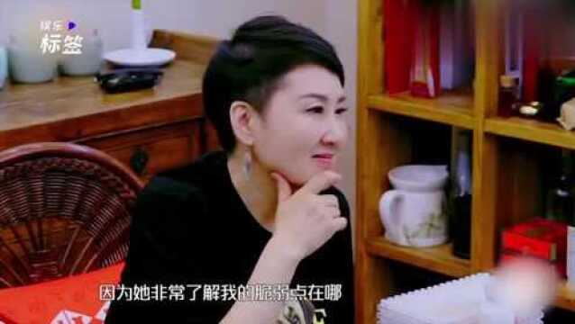 与经纪人恋爱明星,张靓颖大胆求婚经纪人,大张伟媳妇做的事真绝