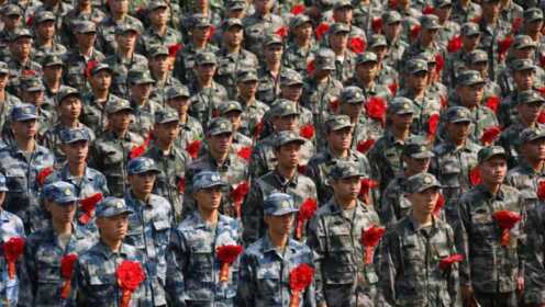 大学生当兵，那么大学的文凭该怎么办？专家：可以转士官 - 腾讯视频