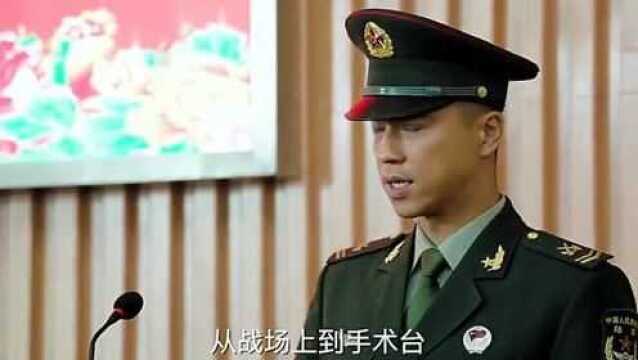 兵王上台发言,生得平凡活得伟大,这就是军人