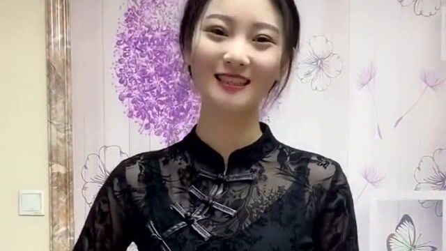 小姑娘:告诉你个好消息!