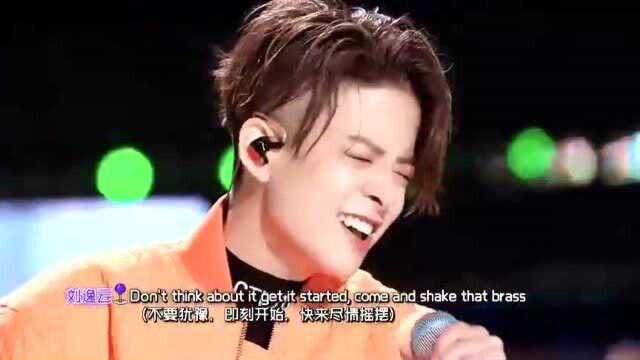 刘逸云Amber《SHAKETHATBRASS》唱跳俱佳,气场全开