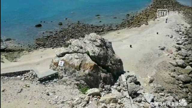 深圳西涌沙滩海水下降海滩大很多起风沙像沙漠,情人岛封顶保护环境