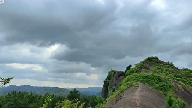 最美的风景,蓝天白云,当然是要随手拍下来啦!