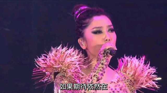 经典音乐分享:凤凰传奇演唱《奢香夫人》百听不厌的民族风歌曲,让人回味无穷!