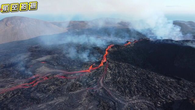 火山喷发的鸟瞰图,史诗级超高清无人机航拍!这场面真的太震撼了!