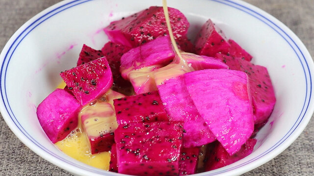 火龙果热着吃的方法 s640x360?max_age=7776000