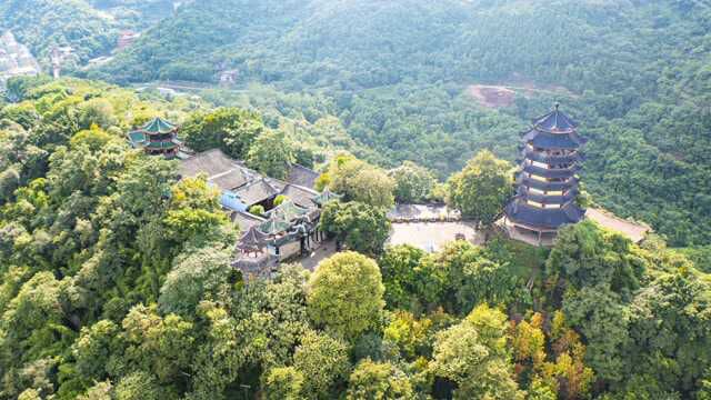 实拍重庆鬼城的阴曹地府,看下阎王长什么样,光看塑像有点紧张