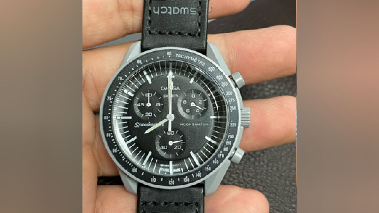 欧米茄和斯沃琪swatch联名款 登月超霸怎么看？_腾讯视频