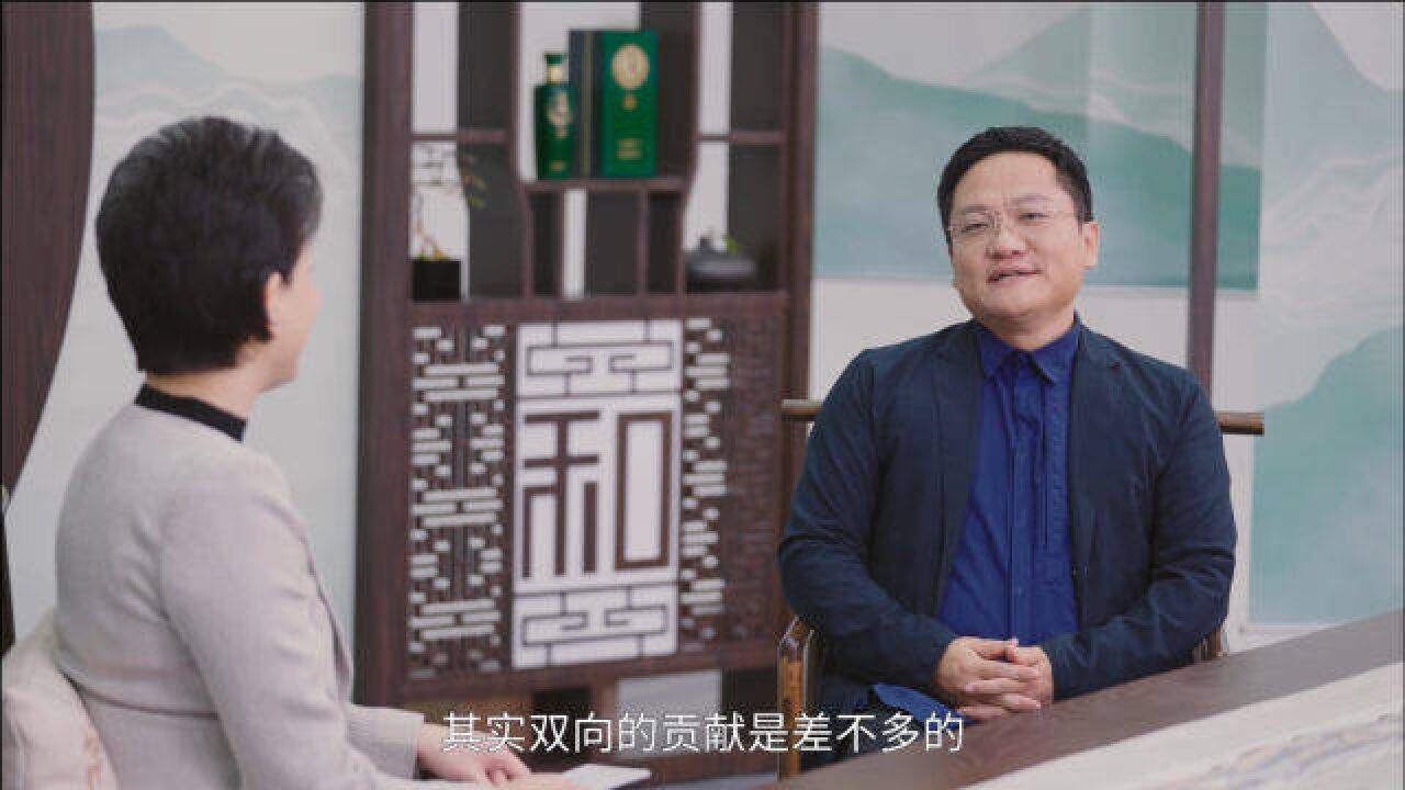 你觉得你的长相和智商随爸还是随妈呢?