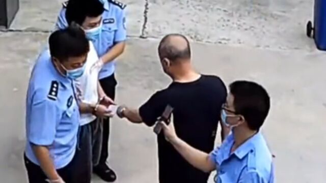 无缝衔接!男子刚刑满释放,又因涉嫌诈骗被另一地警方带走