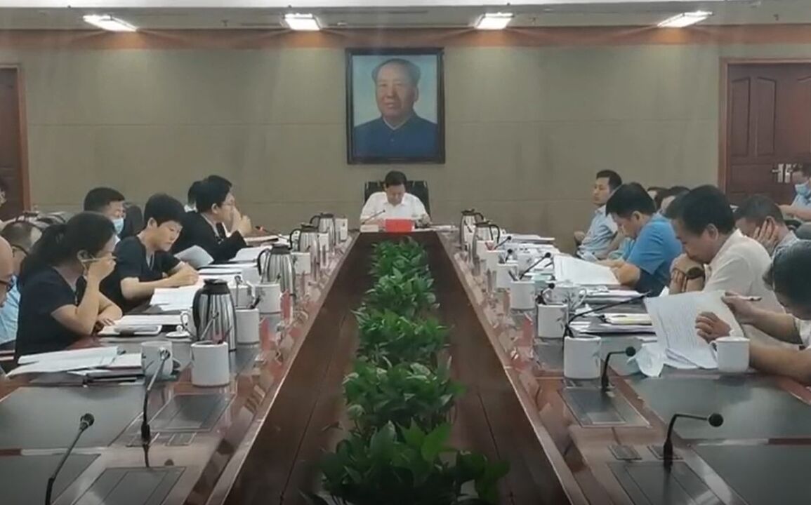 刘志仁主持召开党外人士座谈会暨暑期谈心活动