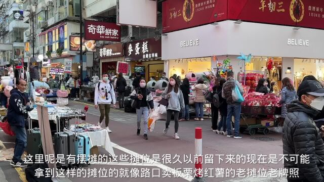 香港铜锣湾的街头,苹果手机店是什么情况呢?价格怎么样呢?