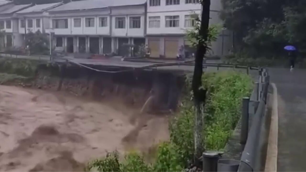 降雨频繁,多地降水量较常年同期偏多 重庆城口县降大暴雨,启动防汛四级应急响应