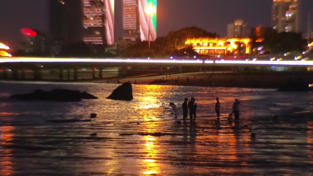 珍珠湾白城沙滩夜景街拍摄影2