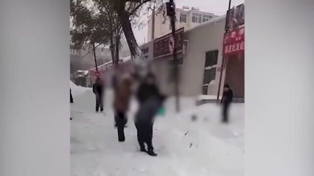 黑龙江勃利县通报“男子雪天冻死街头”事件:曾有饮酒行为