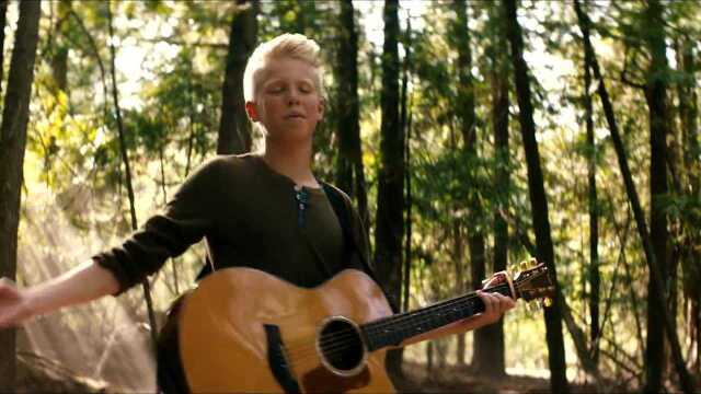 Carson Lueders《Remember Summertime》