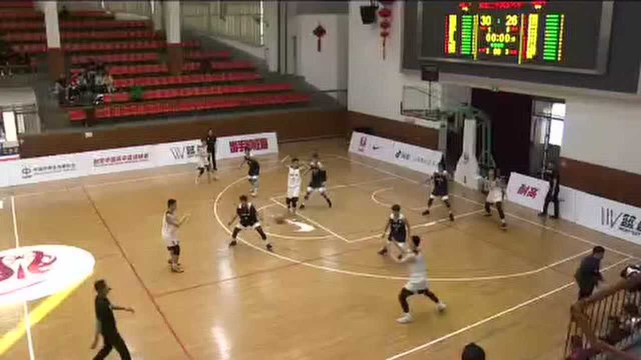 【回放】CHBL:武汉市第二中vs武汉市第六中第2节