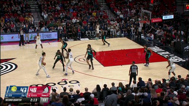 步行者vs开拓者第2节英文原声回放