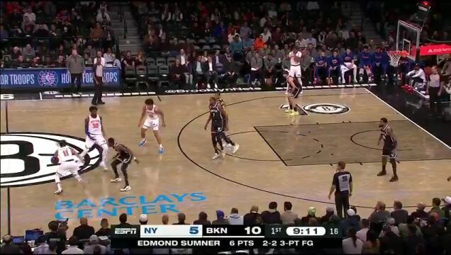 NBA常规赛：尼克斯vs篮网第1节中文解说回放