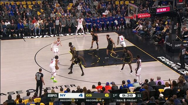 库里连续妙传助攻汤普森连得8分 还没命中直接庆祝再现水花兄弟名场面