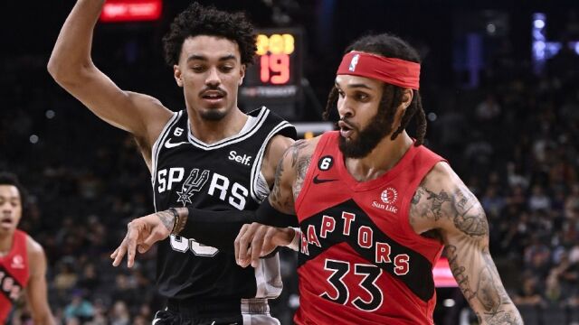 特伦特vs马刺集锦 全场24+3里突外投率队取胜