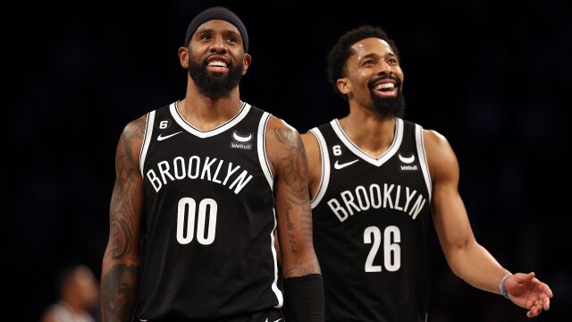 火箭114-123篮网 篮网主场火力全开轻松击败火箭