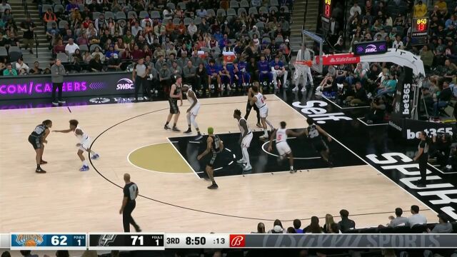 琼斯眼观六路送出妙传 索汉空切发难双臂炸筐