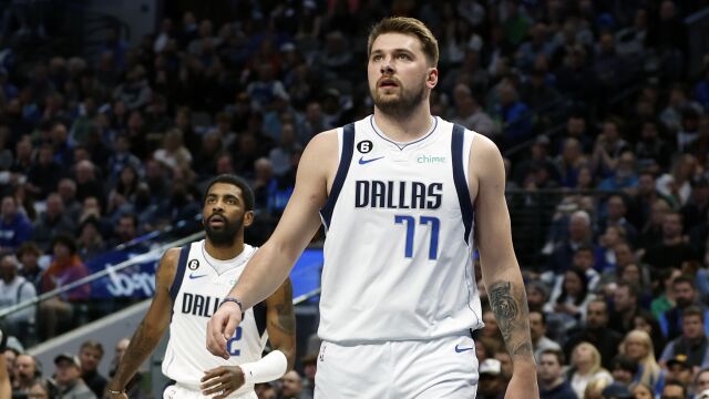 东契奇vs马刺集锦 手感火热28+7+10喜提两双