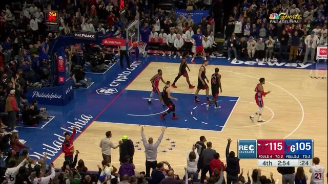 手感来的太晚了！哈登反击埋伏外线送上三分箭