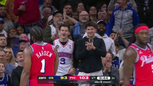 哈登四分卫长传精准制导 豪斯抡臂隔扣拒绝被帽