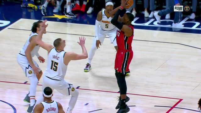 戈登眼疾手快完成抢断 波普追身三分出手缩小分差