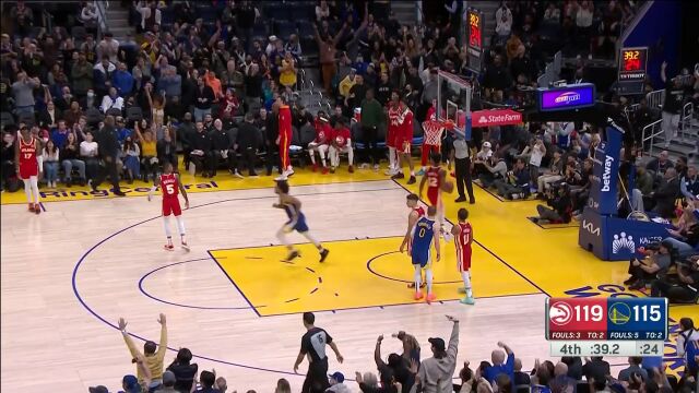 悬念再起 汤普森佛光乍现三分洞穿球网